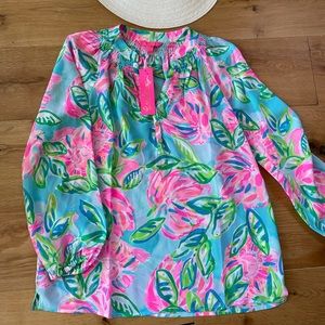 NWT Lilly Pulitzer Silk Elsa Top in Totally Bloss